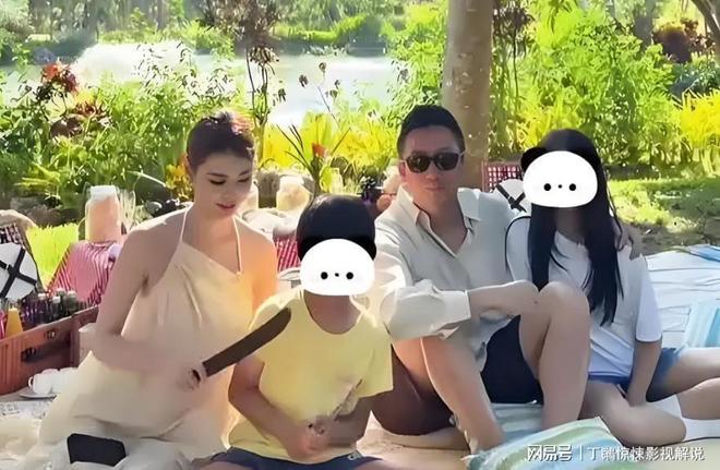 备2个会客厅！汪小菲坐沙发看电影很惬意AG旗舰厅登录首页马筱梅首晒北京婚房配(图6)